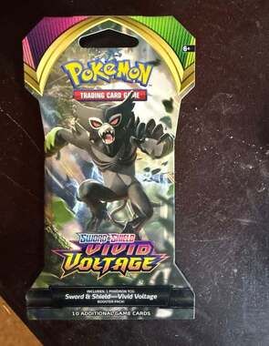 Pokémon TCG: Sword & Shield - Vivid Voltage Sleeved Booster Pack